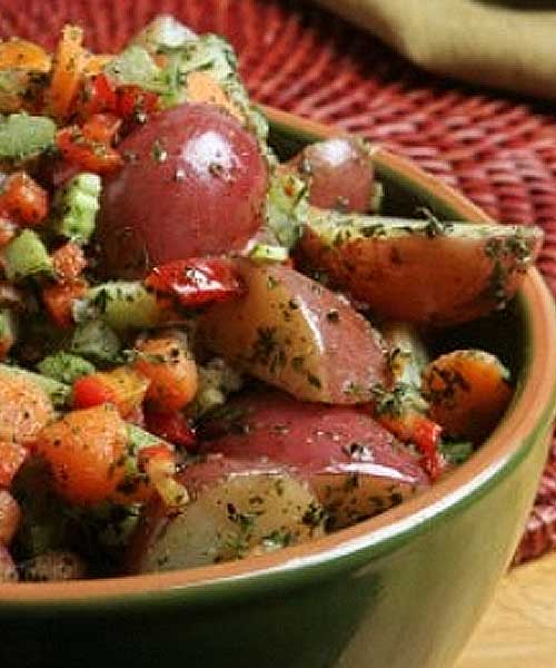 This delicious Italian Potato Salad can be served as a great side dish or for parties, picnics or barbecues. This dish is full of vegetables and flavor.