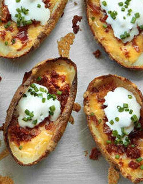 Recipe for Easy Potato Skins - Whether you have these for dinner or serve them at your next party, there’s nothing quite as satisfying as a crispy potato skin loaded with bacon and cheese, served with a cold beer.
