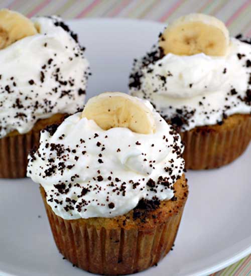These Banana Cream Pie Cupcakes pack all the yummyness of a banana cream pie, baked into cupcake form. AND they are gluten-free!