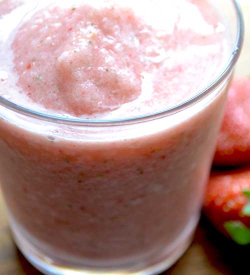 Recipe for Strawberry Smoothie - I love smoothies, especially as a delicious morning drink to boost my energy, so I am particularly fond of Breakfast Smoothie Recipes!