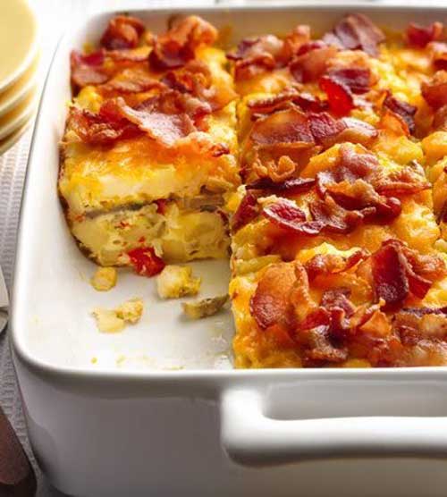 Brunch? Mix up breakfast favorites of bacon and hash browns in a make-ahead Bacon and Hash Brown Egg Bake.