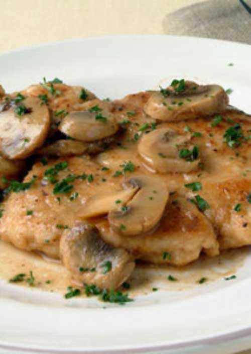 What a quick and delicious meal this Easy Chicken Marsala makes, definitely going to be adding this to my dinner rotation!