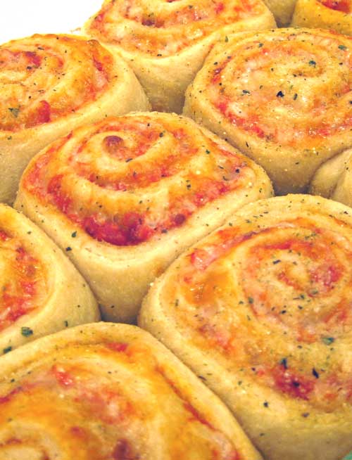 These pizza rolls are so cute, and not hard to make. Plus it's pizza...so EVERYONE will love them!