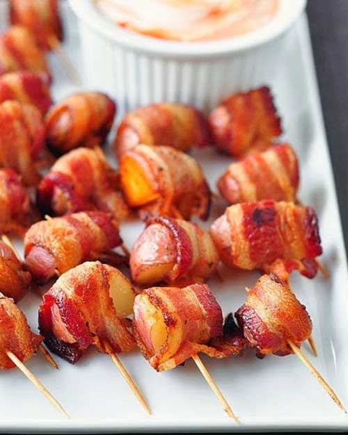 Bacon-Wrapped Potato Bites with Spicy Sour Cream Dipping Sauce