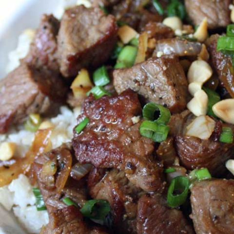 If you want an easy Asian dish that packs a punch...look no further than this Asian-Style Garlic Beef recipe!