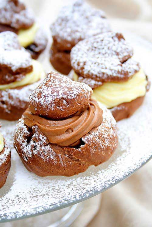 Everyone loves cream puffs, even more if they are chocolate! If you make these Chocolate Cream Puffs, they WILL disappear in a flash!