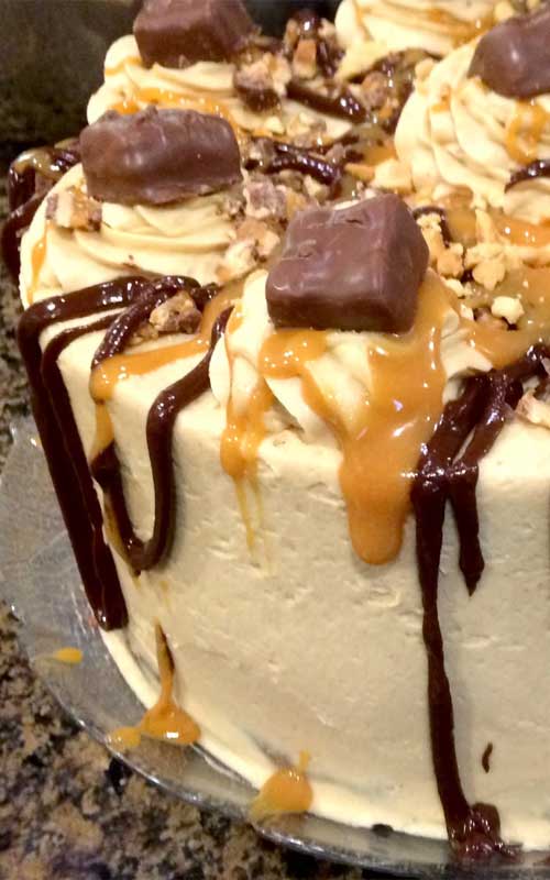 Snickers Cake