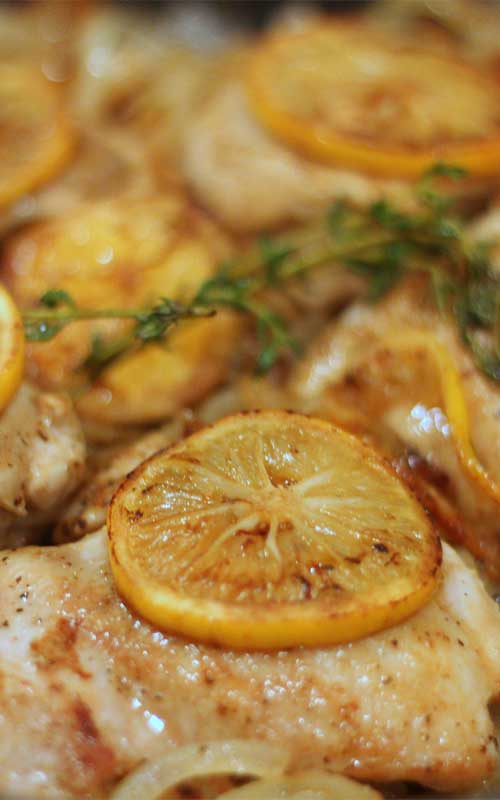 One Skillet Lemon Thyme Chicken Recipe - You'll be amazed at how quickly this recipe for Easy One Skillet Lemon Thyme Chicken comes together. Did I mention it's all done in one skillet? This easy to make and clean up, I am sure you you will fall in love.